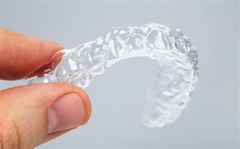 What Is an Essix Retainer?