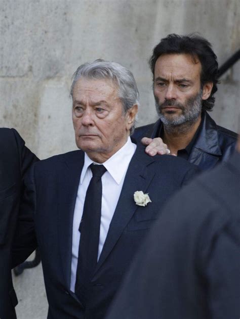 Alain Delon et son fils Ari Boulogne : pourquoi ils ont toujours eu une ...