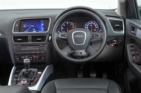 Audi Q5 2008-2016 interior | Autocar