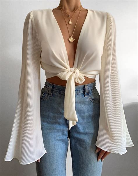 Top In Cream | Casual outfits, Fashion outfits, Fashion inspo outfits