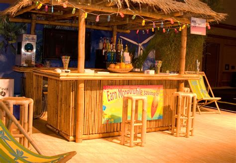 tiki bar - Google Search | Tiki bar, Tiki hut, Backyard bar