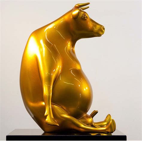 Home Decoration Golden Abstract Art Cow Bronze Statue