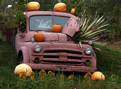 Vintage Fall Truck With Pumpkins Free Stock Photo - Public Domain Pictures