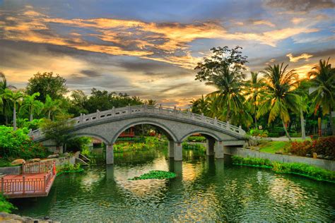 #SanyaDreamVacation Bridges are often magically romantic places to visit. Make a trip to Sanya ...