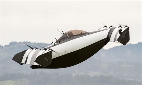 First USA-Qualified Ultralight All-Electric Personal VTOL Aircraft – UAS VISION