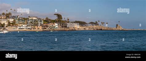 Homes along beautiful Balboa Island Stock Photo - Alamy