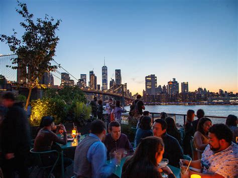 29 Best Rooftop Bars NYC Has For Drinking At This Summer