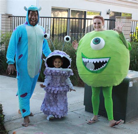 Monsters INC Family Halloween Costumes | Family halloween costumes, Costumes, Halloween costumes