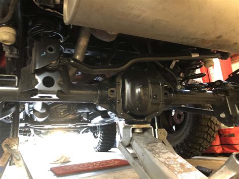 Wrangler JL Mopar 2 Inch Lift Kit Install | Jeepfan.com