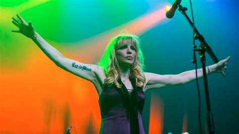 Courtney Love Slams Rock & Roll Hall of Fame In a New Op-Ed - Cirrkus News