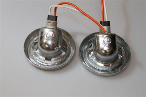 Sell Oldsmobile Jetfire Rear Interior Dome Lights 1963 in Ukiah, California, US, for US $9.99