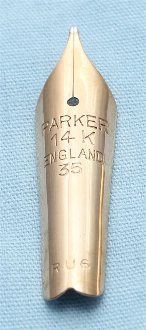 N542 - Parker Duofold #35 Medium Nib