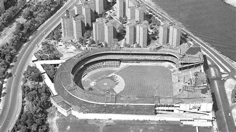 Renovated steps commemorate Polo Grounds | San Francisco Giants