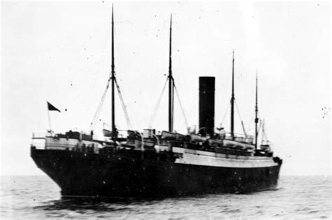 See how the Titanic survivors in lifeboats were rescued by the ship Carpathia (1912) - Click ...