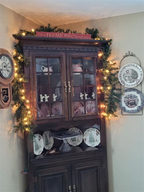 Christmas Decorations 2022 | The Happy Wonderer ~ ellen b.