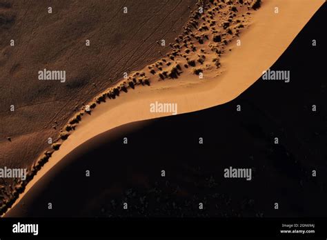 NAMIBIA, NAMIB DESERT, SOSSUSVLEI DUNES (AERIAL VIEW Stock Photo - Alamy