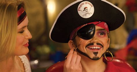 Your Ultimate Guide to Visiting Pirates Voyage Dinner & Show