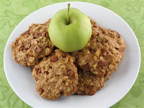 Apple Cinnamon Oatmeal Cookies | Two Peas & Their Pod