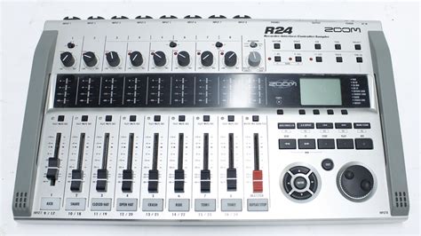 Zoom R24 Recorder/Interface/Controller/Sampler, with driver CD and manual