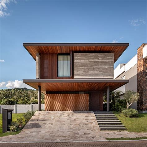 House F / Studio Bloco Arquitetura | ArchDaily