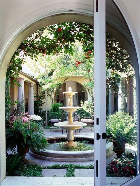 Patio Water Fountain Ideas | Fuentes patio, Casas con patio interior, Jardines bonitos