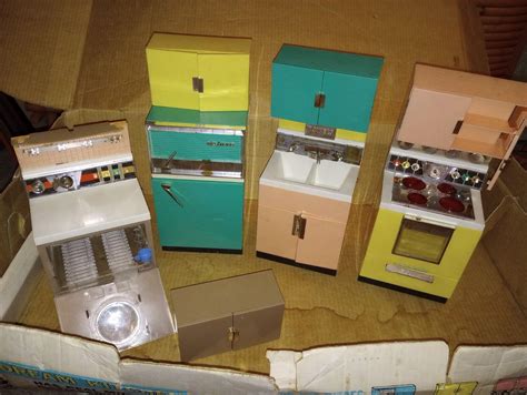 Rare Vintage Barbie Deluxe Dream Kitchen Set with Original Box. Many Pieces. | #4554684013