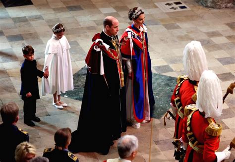 Britain's Prince William, Kate, Princess of Wales, and their children ...