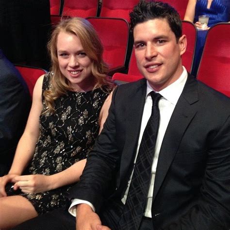 Does Sidney Crosby Have A Wife or Girlfriend?