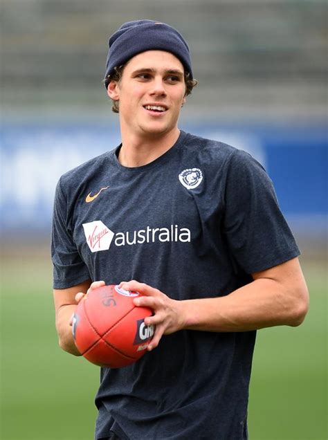 Carlton confirm Charlie Curnow surgery after basketball injury | 7NEWS