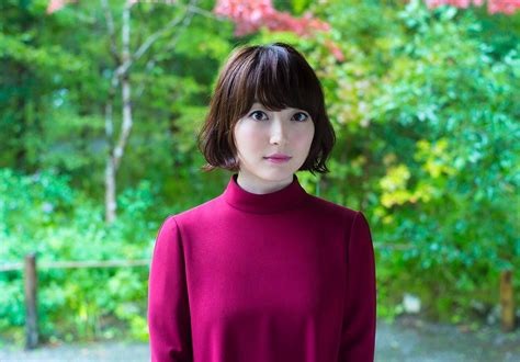 Kana Hanazawa, Voice Actor, Photo Book, Cool Girl, The Voice, Goddess, Turtle Neck, Actresses ...