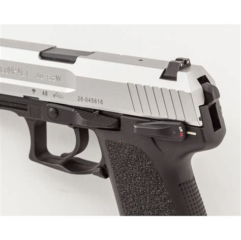 HK USP Compact Semi-Automatic Pistol