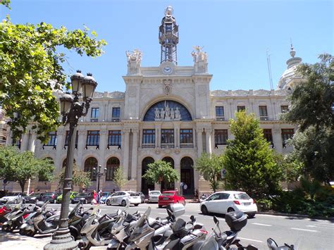 Seasons in Valencia: Weather and Climate