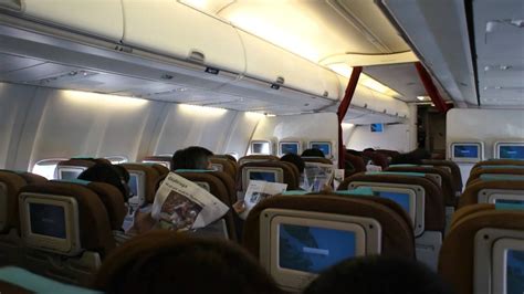 Garuda Indonesia - Inside the B738 aircraft in Singapore to Jakarta | SUPERADRIANME.com - YouTube