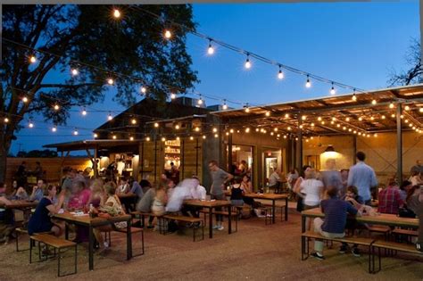 Pin by Noelle Wilkinson on Bars and other stuff | Outdoor restaurant patio, Outdoor patio lights ...