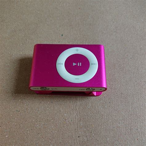 Apple iPod shuffle 1GB A1204 第2世代 ピンク(iPod shuffle)｜売買されたオークション情報、yahoo ...