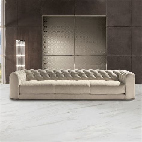 Milton Luxury Italian Sofa - Italian Designer & Luxury Furniture at Cassoni