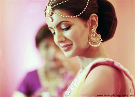 Pix: Geeta Basra-Harbhajan's mehendi ceremony - Rediff.com Movies