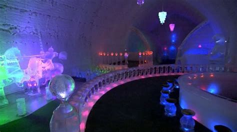 The Aurora Ice Hotel bar - America’s Most Extreme Mind-Blowing Hotels | UnMotivating