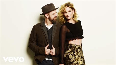 Inside Sugarland's hiatus — and reunion