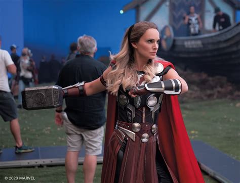 Behind The Scenes of Marvel Studios' 'Thor: Love and Thunder' with ...