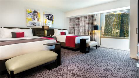 Las Vegas Hotel Rooms & Suites | Planet Hollywood Resort & Casino