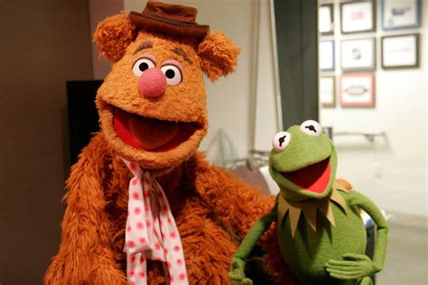 Download free Big Fozzie Bear And Kermit Frog Wallpaper - MrWallpaper.com