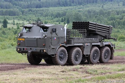 RM-70 122 mm Multiple Rocket Launcher | Military vehicles, Army vehicles, Armored vehicles