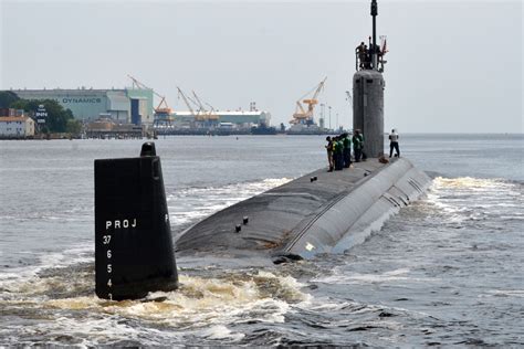 [Virginia Class Attack Submarine] | Military.com