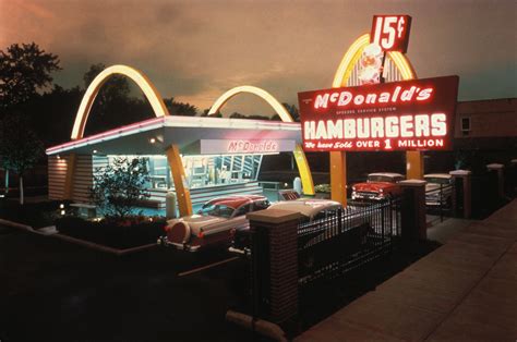 1950s McDonalds Design | Architee