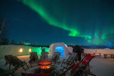 Northern Lights Tours in Lapland | Scandinavian Travel Group