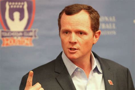 Major Applewhite jokes UH 'more athletic at head coach' now