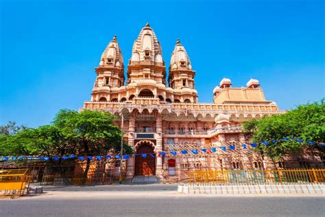 Chhatarpur Temple in Delhi, India Stock Image - Image of temple, structure: 193763303