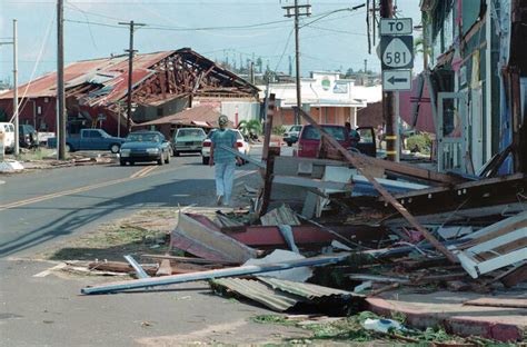 Hurricane Iniki remembered by Kauai mayors 30 years after devastation | Honolulu Star-Advertiser