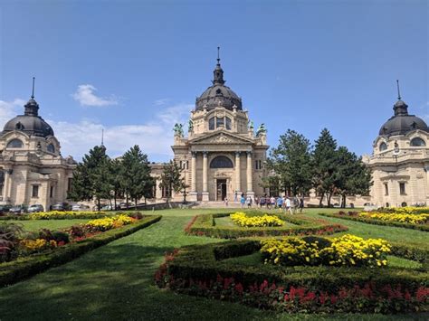 Top 7 Things to Do in Heroes' Square Budapest